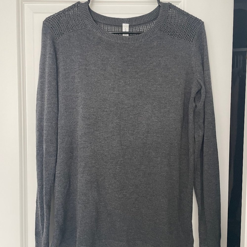 Lululemon sweater